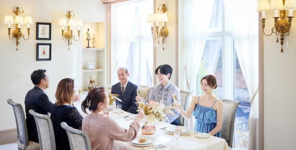 【敷地内レストランでの会食会付きプラン】撮影＋会食会6名様分付き！贅沢に過ごすウエディングフォトプラン